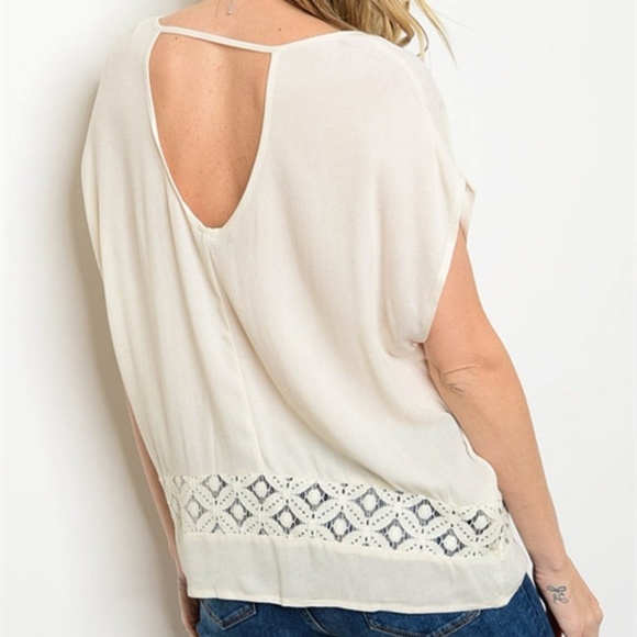 Short sleeve scoop neck crochet detail blouse. - Picture 2 of 4